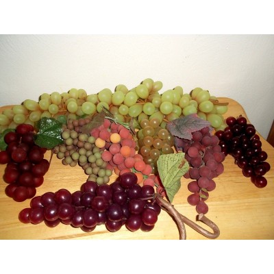 Lot of 8 Bunches of Vintage Life Sized Faux Grape Clusters Staging  Props   323365309203